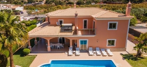 Villa Hunes